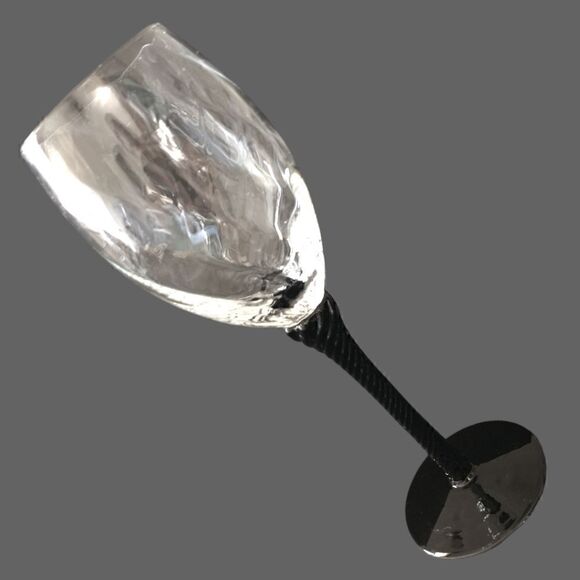 Cristal D Arques Angelique Champagne Flute Wine Glass Black Amethyst Twist Stem. - Picture 9 of 16